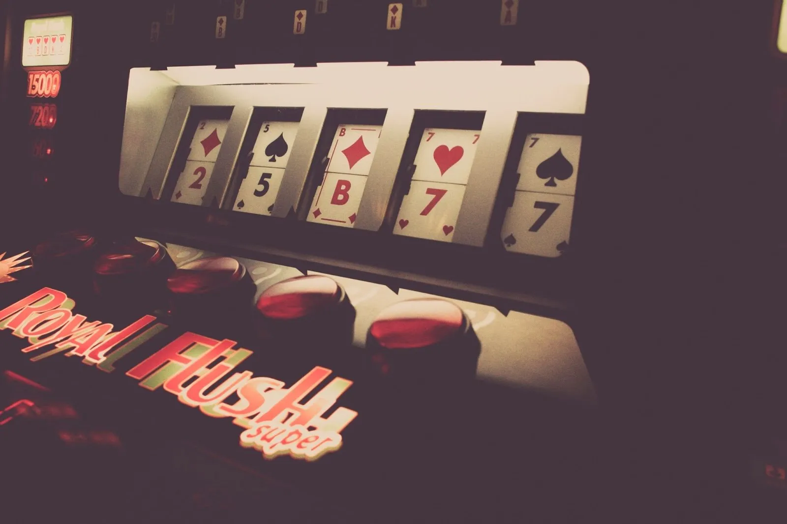 Juegos de azar con máquinas tragamonedas máquinas casinos online